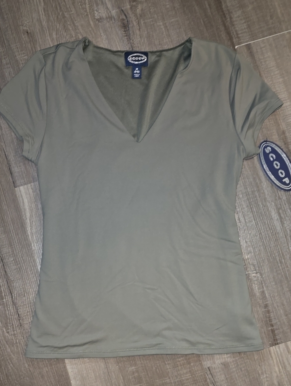 V-Neck Contour Top - Olive Green